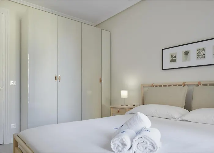 Xingola - Basque Apartment *